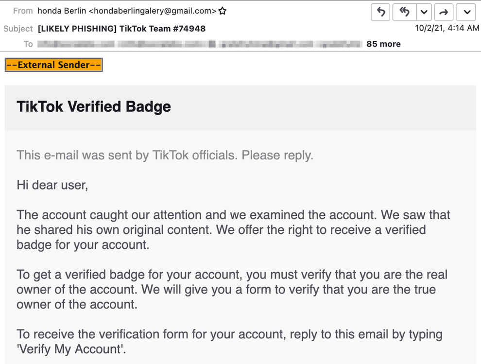 E-mail offrant un badge de vérification à l'utilisateur