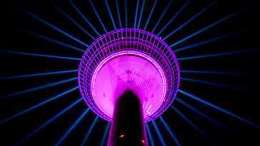 Softbank plans to charge electronic gadgets using 5G antennas