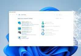 Windows 11 control panel disappearing