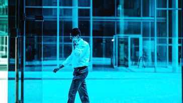 Le FBI met en garde contre les criminels qui multiplient les attaques par échange de carte SIM pour voler des millions