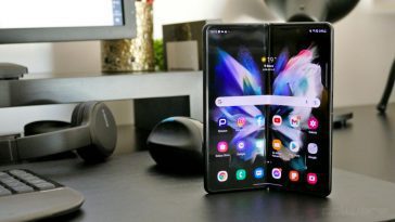 Samsung Galaxy Z Fold4 começa a ganhar cor para o lançamento em agosto
