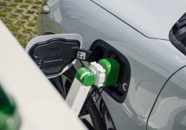 Ford teste une borne de recharge pour les personnes handicapées