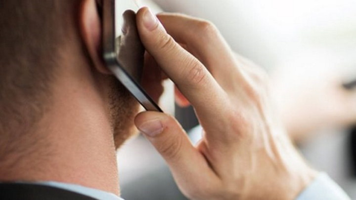 Télécommunications : les chômeurs pourront résilier leurs contrats sans pénalité
