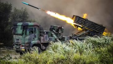 Mísseis lançados pela China invadiram espaço marítimo do Japão