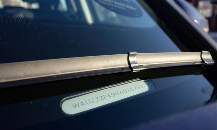 Qu'est-ce que le numéro VIN d'une voiture et à quoi sert-il ? 1 Qu'est-ce que le numéro VIN d'une voiture et à quoi sert-il ?