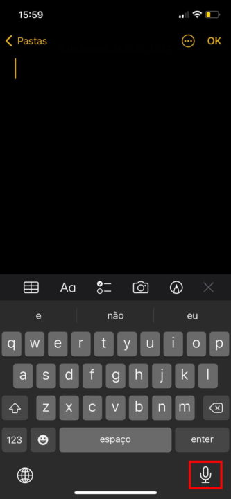 Microphone pour l'enregistrement vocal dans iPhone Notes