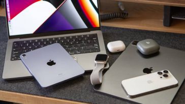 Apple USB-C 2024 Gurman Lightning