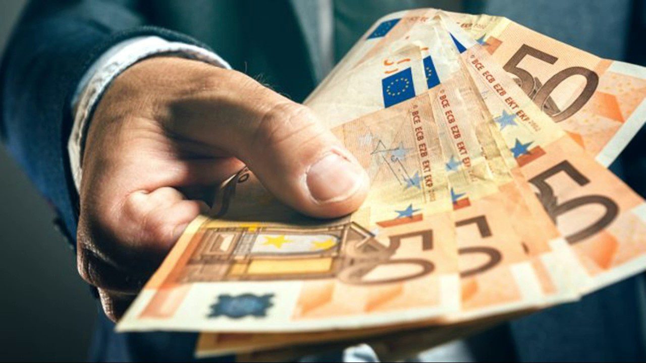 Apoio extraordinário não chegou a 320 mil pessoas! Saiba porquê...