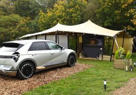 Hyundai dá energia ao primeiro hotel do mundo alimentado por um carro IONIQ 5