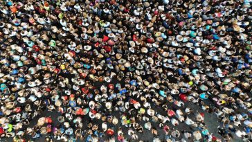 Planeta vai ter 8 mil milhões de habitantes a partir de hoje