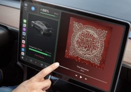 Ilustração Apple Music num Tesla Model S
