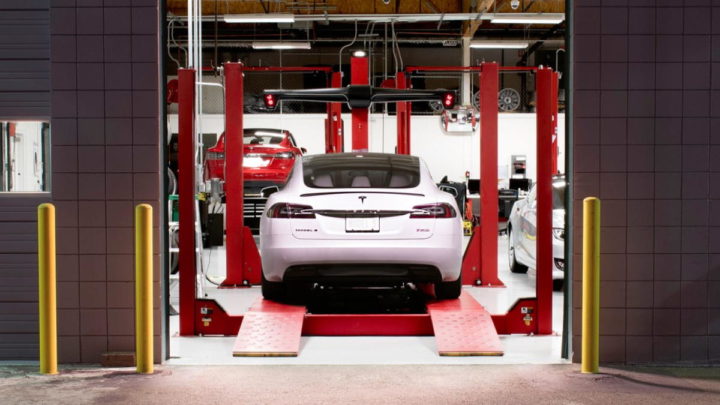 Tesla rappelle 321 000 voitures aux Etats Unis en raison dun