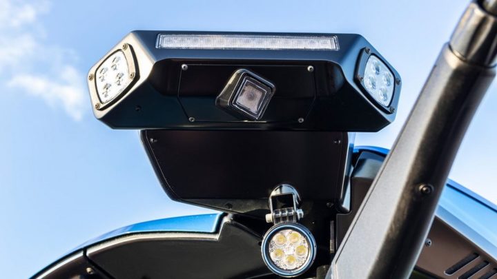 1670887210 474 Apres les voitures et les camions… les tracteurs electriques et