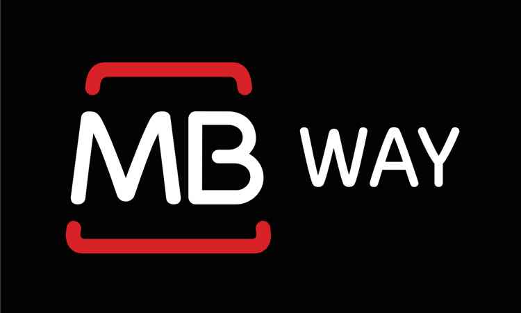MB WAY : Quatre suspects arrêtés pour des centaines d'escroqueries