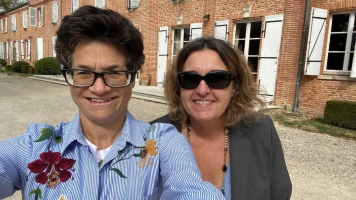 Enseignants contre ChatGPT : un duel du XXIe siècle 4 À gauche, Jane Basnett, directrice de l'éducation numérique à la Downe House School dans le Berkshire