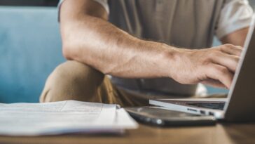 UPskill : Inscription jusqu'au 5 février et salaire de 1200€/mois