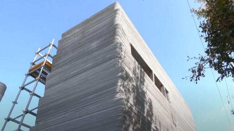 Première maison à 2 étages imprimée en 3D aux États-Unis 1 Primeira casa de 2 andares construída por impressora 3D nos EUA