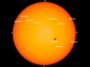 Imagem da mancha solar gigante no Sol