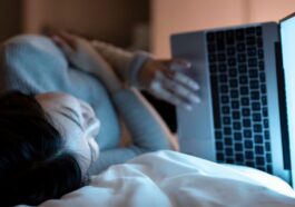 Redes sociais: Uso compulsivo pode trazer problemas sexuais?