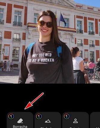 Google Photos : comment utiliser la gomme magique pour éliminer trop de personnes sur la photo