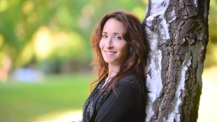 Un expert en longévité explique comment empêcher le corps de vieillir rapidement 3 Elissa Epel, spécialiste en psychologie de la santé, chercheuse dans le domaine de la longévité et professeure à l'Université de Californie, San Francisco, États-Unis d'Amérique
