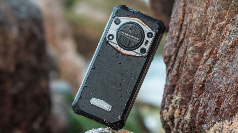 Oukitel apresenta novo rugged phone com grande altifalante na traseira