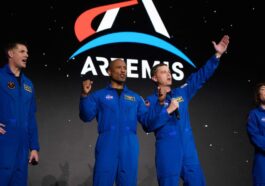 Astronautas escolhidos pela NASA para a missão Artemis II