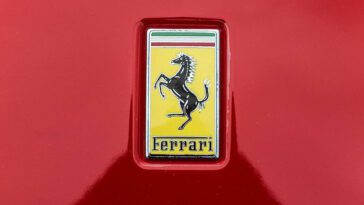 Ferrari elétrico carro 2025 desportivos