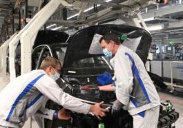 Produção de carros elétricos