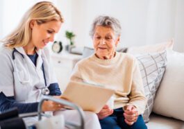 Segurança Social vai distribuir tablets a pessoas com apoio domiciliário