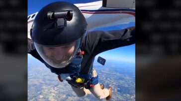 L'iPhone survit à une chute de 14 000 pieds lors d'un événement de parachutisme (vidéo)