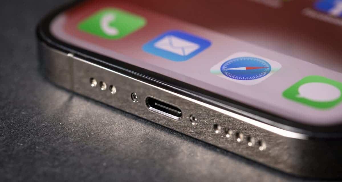 Apple iPhone USB-C União Europeia