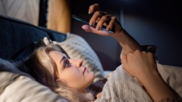 S'endormir (trop) tard en regardant YouTube ?  Voyez comment vous pouvez résoudre