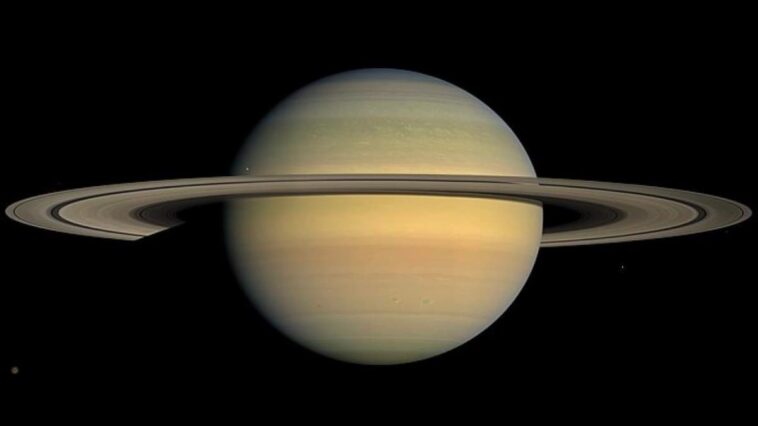 Imagem Saturno e as suas luas