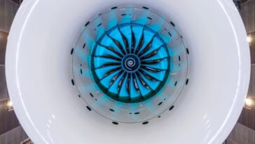 Imagem do motor de avião UltraFan da Roll-Royce