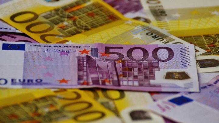 Les banques vendront également des certificats d'épargne