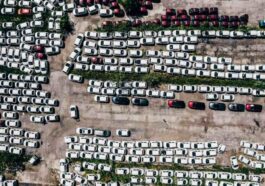 Carros elétricos vistos de cima