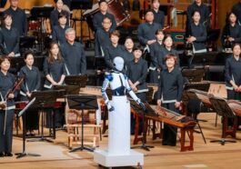 Un robot devenu chef d'orchestre a dirigé l'orchestre national de Corée du Sud
