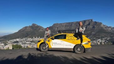 carro elétrico que fez uma longa viagem alimentado pela energia solar