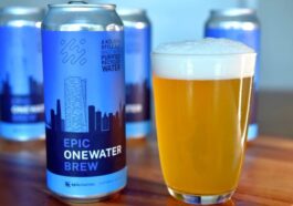 Imagem cerveja Epic OneWater Brew com feira a partir de água reciclada dos banhos