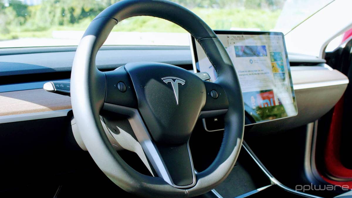 AutoPilot Tesla viaturas socorro carros