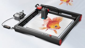 AlgoLaser Alpha 22W - a máquina de corte e gravação a laser capaz de gravar a cores