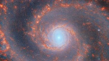 Imagem captada pelo Telescópio James Webb da Galácxia Whirlpool