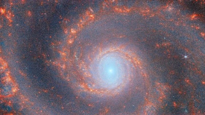 Image capturée par le télescope James Webb de la galaxie Whirlpool