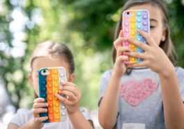 Près de la moitié des parents ne savent pas comment élever leurs enfants sans smartphone, selon une étude