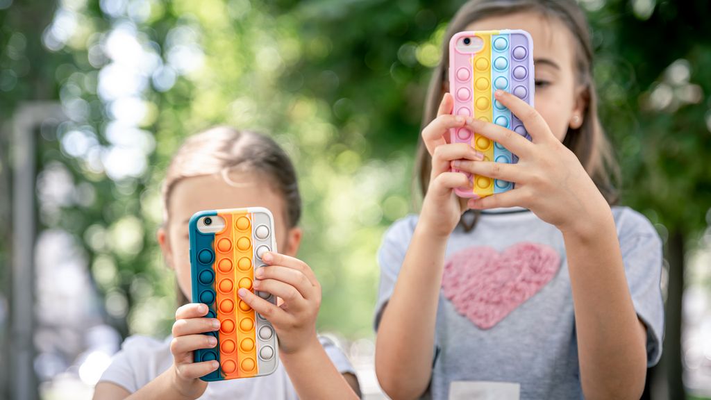 Près de la moitié des parents ne savent pas comment élever leurs enfants sans smartphone, selon une étude
