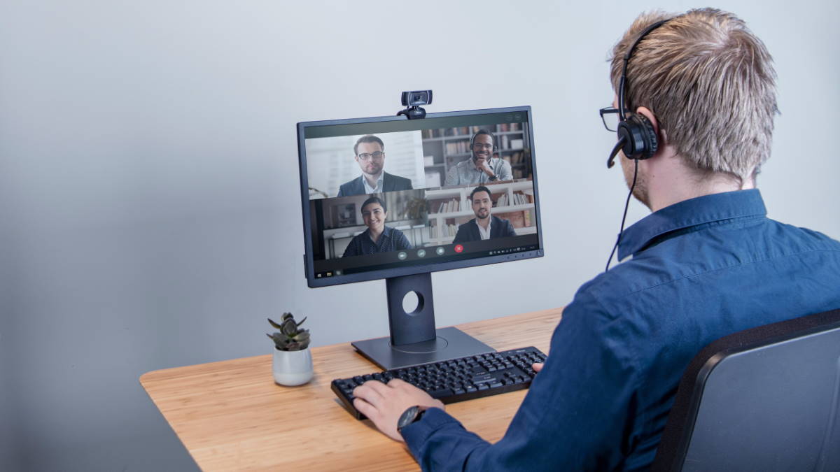 "C'est la faute du télétravail" : les millionnaires trouvent un moyen d'échapper à leurs mauvaises décisions
