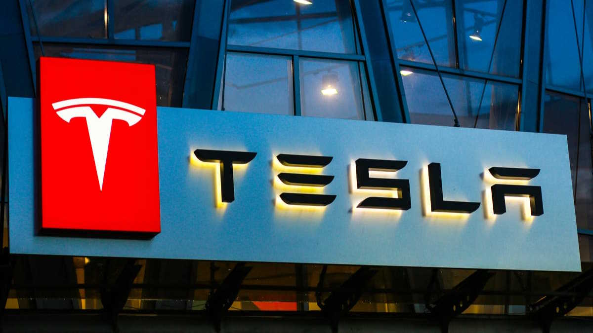 Tesla révolutionne la construction automobile !  Vous pouvez assembler 400 pièces en une