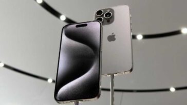 iPhone 15