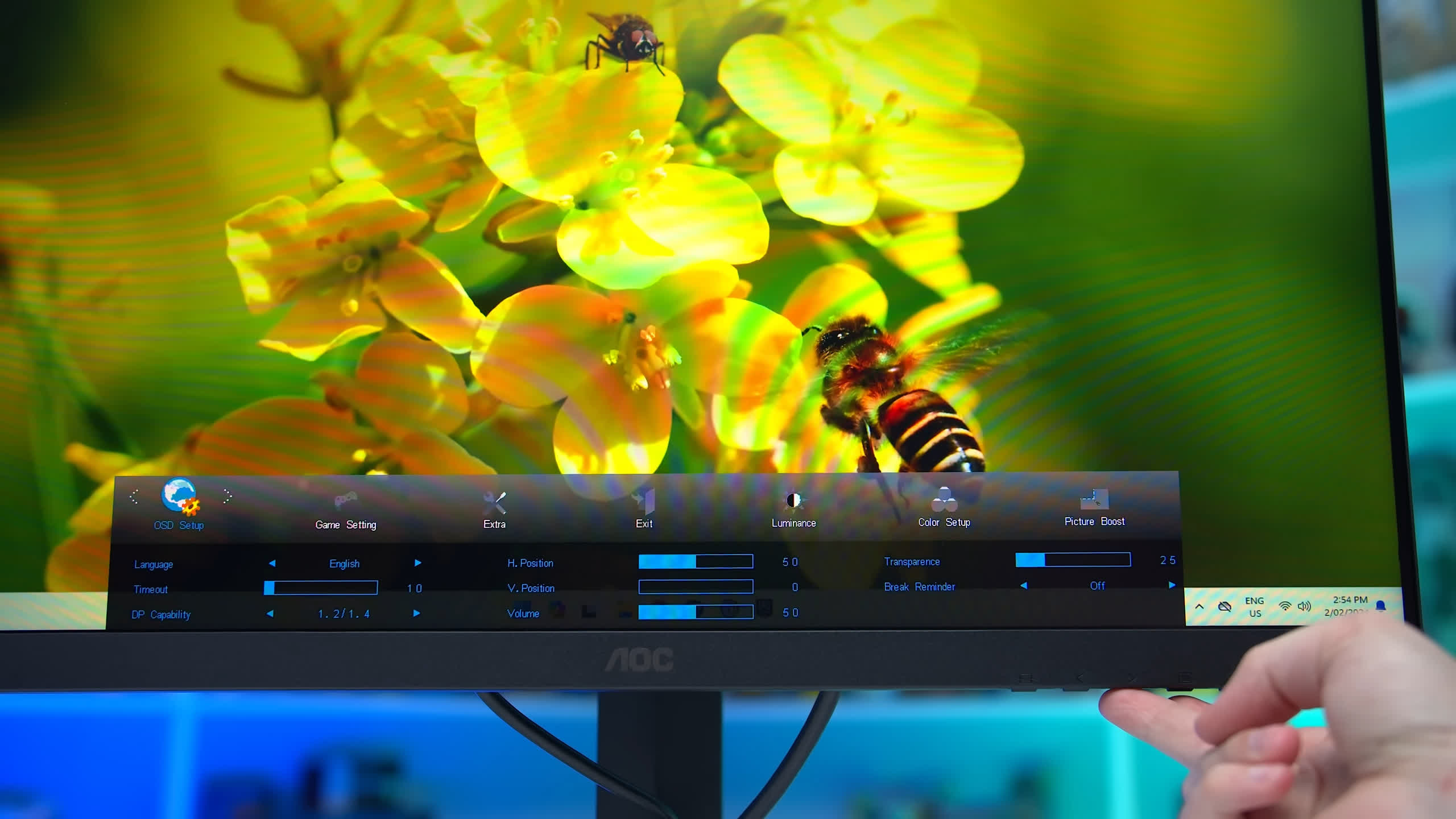 1707476716 357 Examen de lAOC 24G4 moniteur de jeu au meilleur rapport